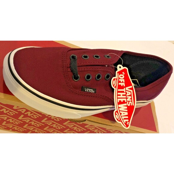 Athletic_Shoes